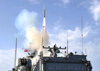 ESSM Block 2 aktif arayıcı başlık ile test edildi