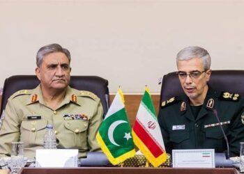 İran ve Pakistan ortak savunma ürünleri üretmek istiyor