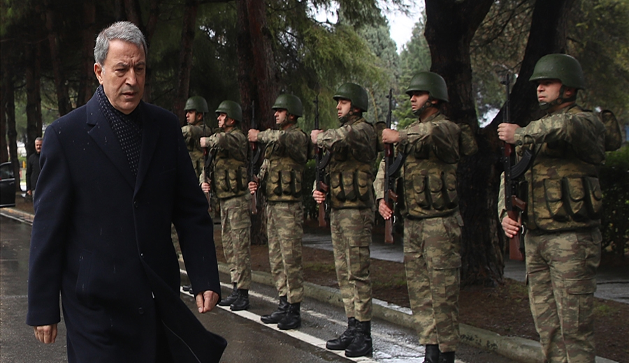 Hulusi Akar 1. Ana Bakım Fabrika Müdürlüğünü ziyaret etti