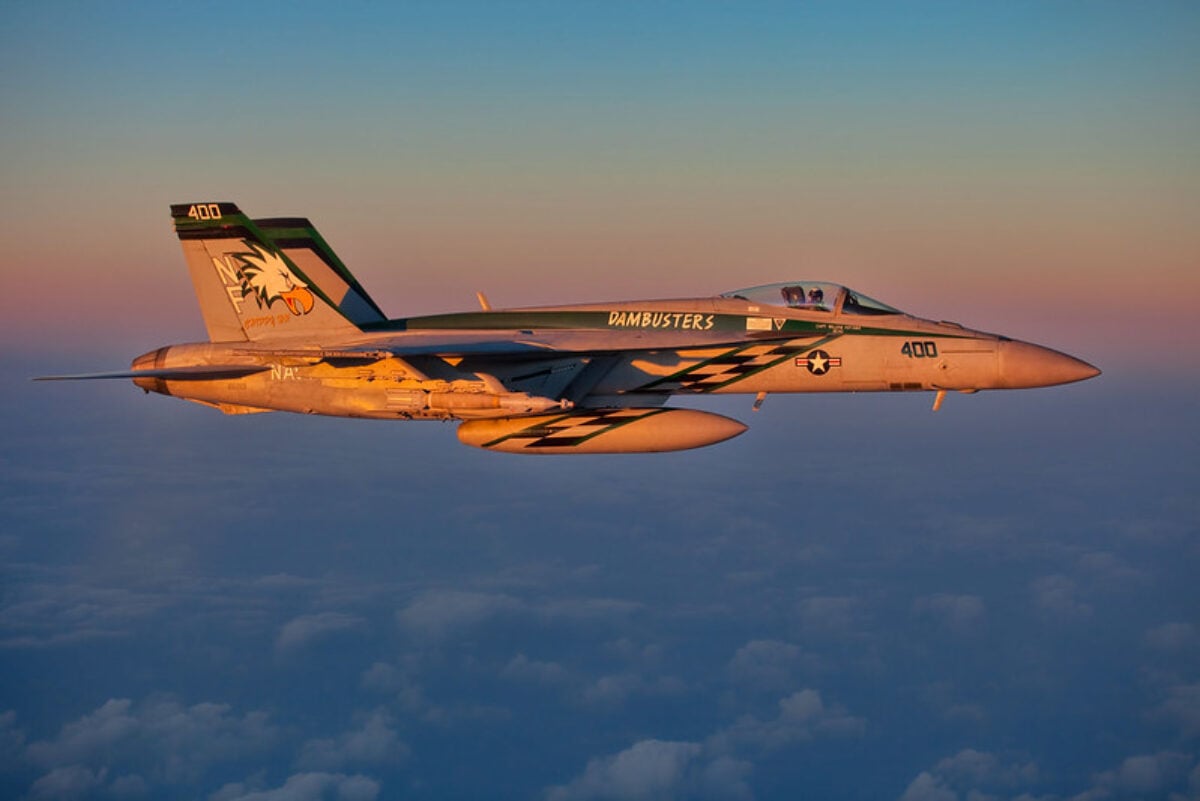 ABD'nin F/A-18 savaş uçaklarına modernizasyon | DefenceTurk