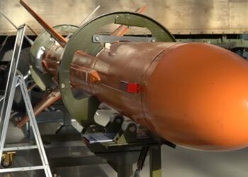 Ukrayna, geliştirdiği en yeni seyir füzesini sergiledi