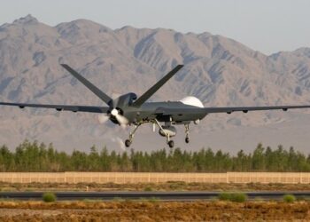 Çin Ordusu CH-5 SİHA’nın deniz varyantının ilk uçuş testini gerçekleştirdi