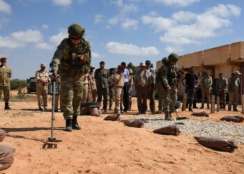 Türk Silahlı Kuvvetleri’nin bomba imha ekipleri Libya’da faaliyetlerini sürdürüyor