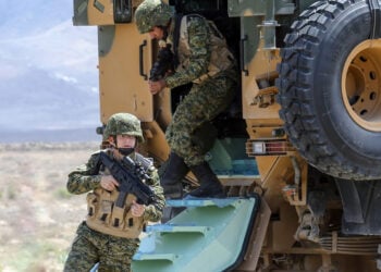 Türkmenistan ARX-160’i standart hizmet tüfeği olarak kullanacak