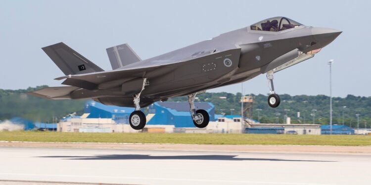 F-35 savaş uçağının tek alternatifi Milli Muharip Uçak