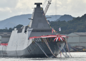 Japonya’nın yeni 30FFM fırkateyni suya indirildi