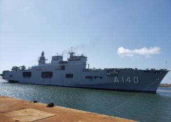 brezilya - atlantico amfibi hücum gemisi/uçak gemisi