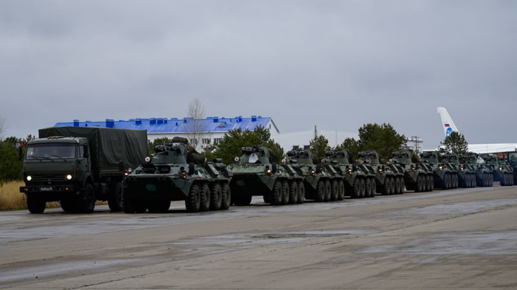 Rus “Barış Gücü” Hankendi ile Laçin koridorunda konuşlanmaya devam ediyor