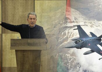 Bakan Akar: Türk unsurlarına yapılacak bir saldırıda katil Hafter unsurları kaçacak yer bulamazlar!
