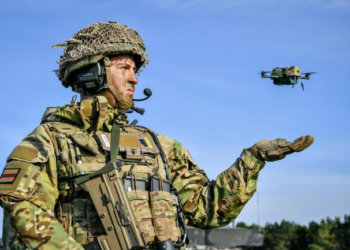 İngiliz Ordusuna The Bug nano-İHA teslimatı yapıldı