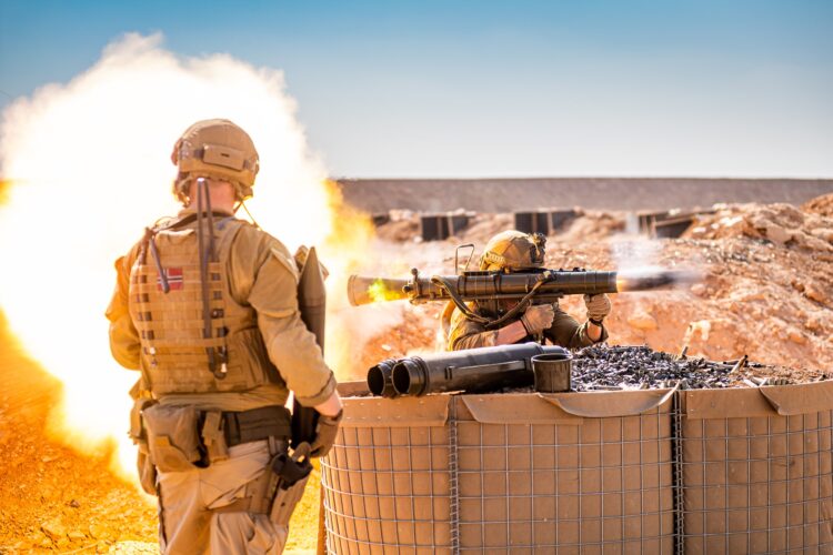 Norveç Silahlı Kuvvetleri Carl-Gustaf M4 alıyor