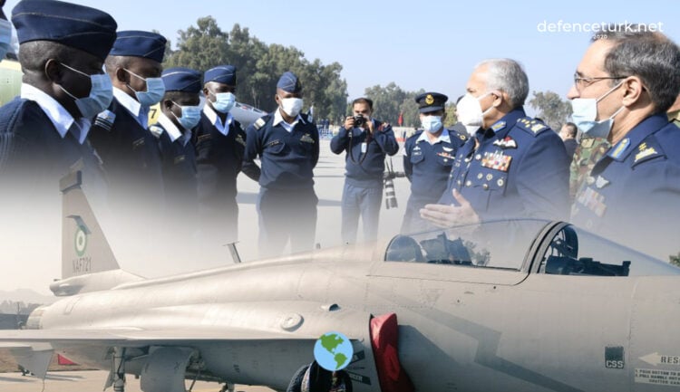 Nijeryalı pilotların Pakistan’da JF-17 savaş uçağı eğitimleri devam ediyor