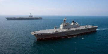 LPX-I Dokdo uçak gemisi kuzey kore