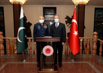 Pakistan Hava Kuvvetleri Komutanı Orgeneral Khan, Türkiye’yi ziyaret etti