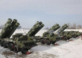 Rus Ordusunun yeni S-400 hava savunma sistemi Samara şehrinde konuşlandırıldı