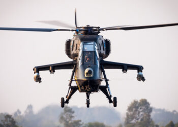 Hindistan ordusu ilk hafif taarruz helikopteri Cheetal’i teslim aldı