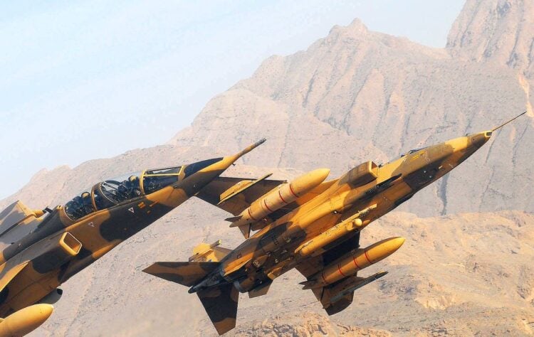 Hindistan, AESA radarına sahip Jaguar Darin III savaş uçağını uçuracak