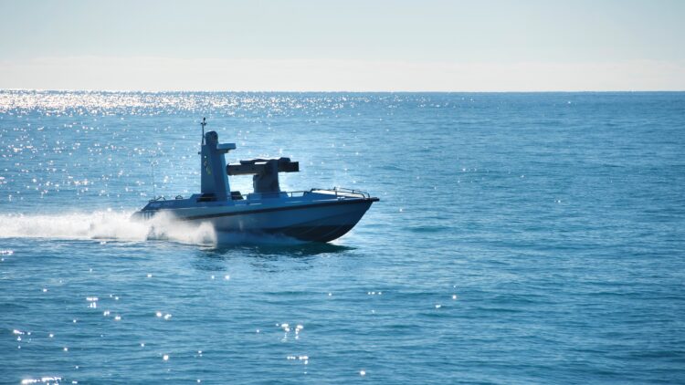 Türkiye’nin ilk Silahlı İnsansız Deniz Aracı “ULAQ” Mavi Vatan ile buluştu