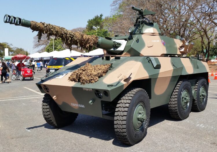 Brezilya EE-9 Cascavel zırhlı muharebe araçlarını modernize ediyor