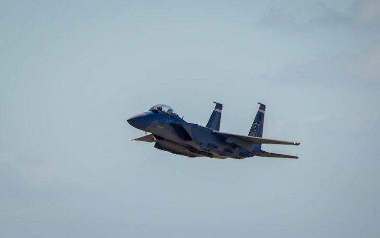 ABD Hava Kuvvetleri’nin ilk F-15EX savaş uçağı Eglin Hava Üssü’ne iniş yaptı