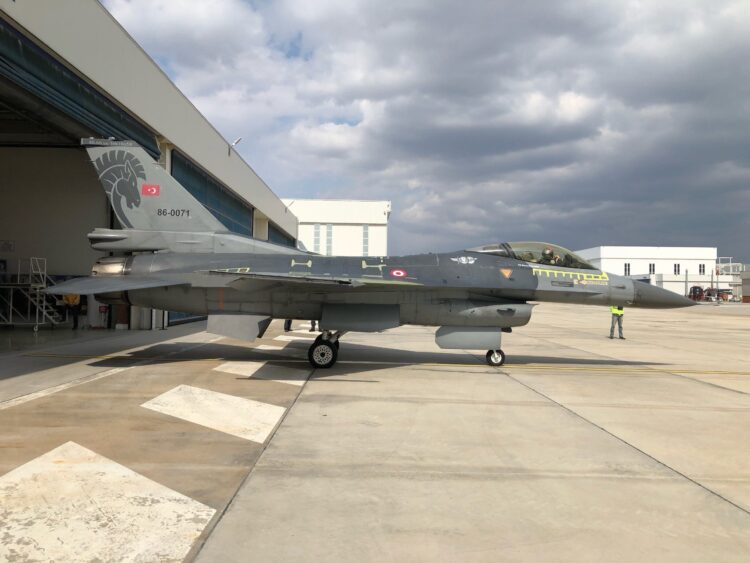TUSAŞ 5’inci F-16 Blok-30 savaş uçağını TSK’ya teslim etti