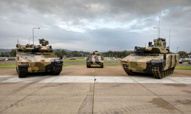 Avustralya, Redback ve Lynx KF41 zırhlı muharebe araçlarını test edecek