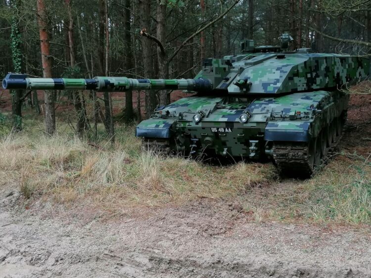 Birleşik Krallık tankları için yeni nesil kamuflaj