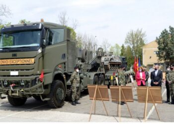 Türkiye, Kuzey Makedonya’ya 8×8 Tuğra tank taşıyıcı hibe etti