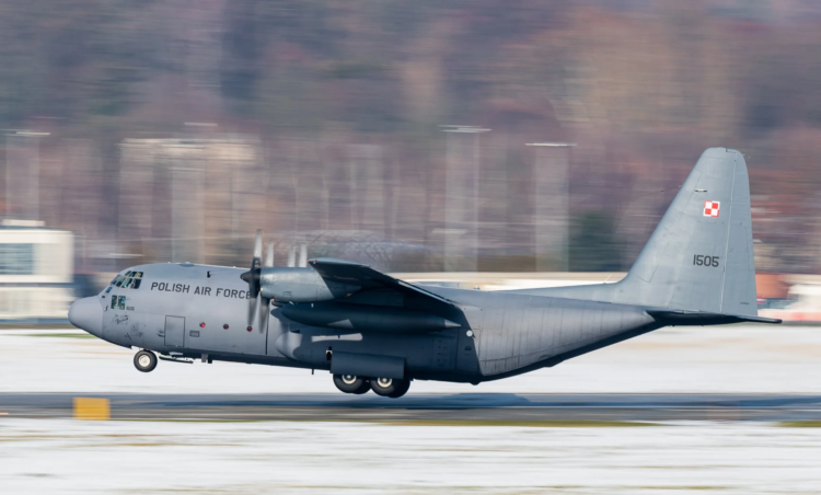 Polonya, ABD’den C-130H Hercules uçağı teslim alacak