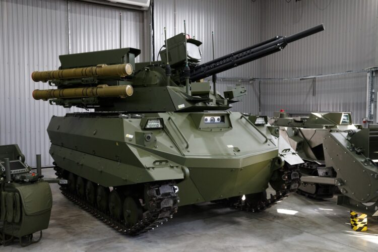 Rus Ordusu 20 adet Silahlı Uran-9 İKA teslim alıyor