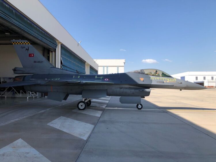 TUSAŞ 6’ncı F-16 Blok-30 savaş uçağını TSK’ya teslim etti