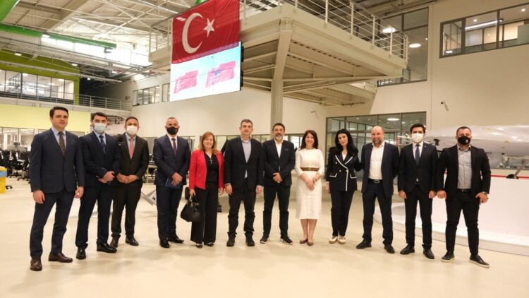 Arnavut Bakan Bledar Çuçi Baykar Savunma’yı ziyaret etti