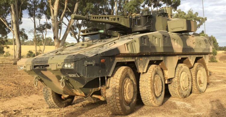 Avustralya Ordusu ilk Boxer 8×8 Muharebe ve Keşif Araçlarını teslim aldı