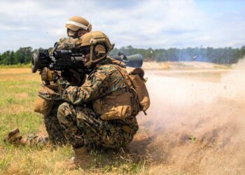 ABD Deniz Piyadelerine M3A1 roketatar teslimatı