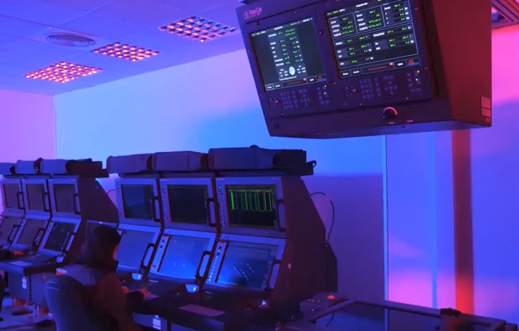 HAVELSAN Aydın Reis denizaltısının komuta kontrol sistemini teslim etti