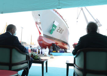 Pakistan’ın ilk PN MİLGEM korveti “BABUR” denize indirildi