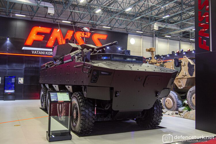 FNSS, PARS IV 8×8 yeni nesil tekerlekli zırhlı aracı tanıttı