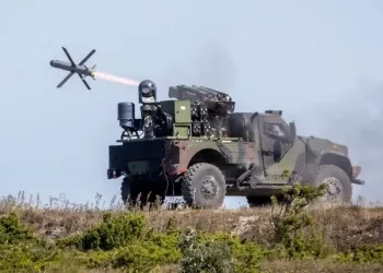 SPIKE NLOS füzesi “kıyı savunma” için Oshkosh JLTV’den ateşlendi
