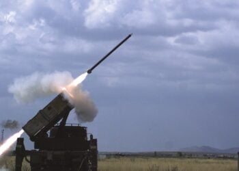 122 mm’lik füzelere lazer arayıcı başlık yeteneği