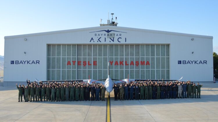 Bayraktar AKINCI TİHA 2. dönem eğitimi başarıyla tamamlandı