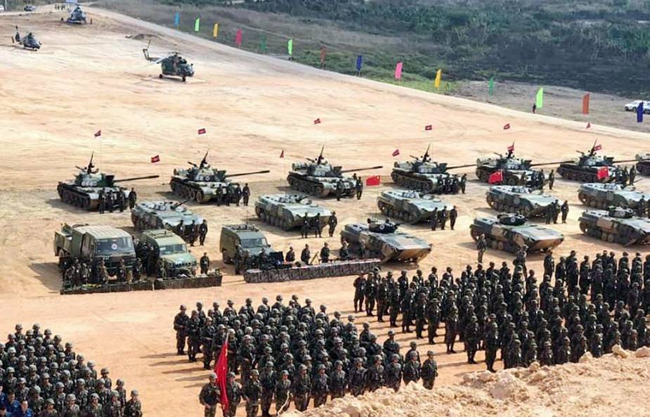 Kamboçya ABD’nin askerî ekipmanları yerine Çin’e yöneliyor