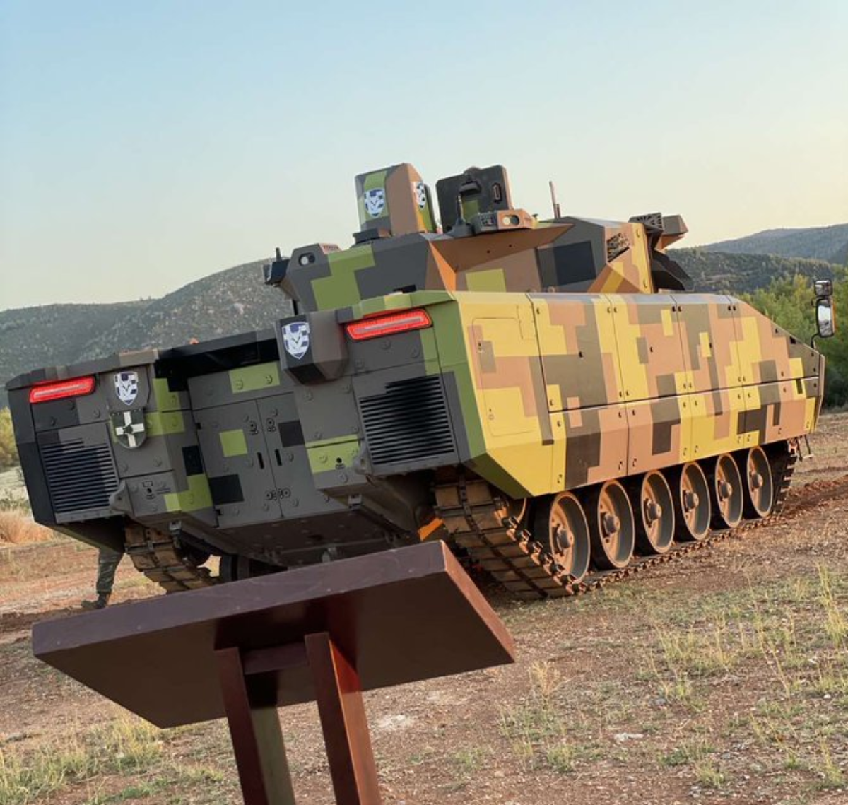 KF41 Lynx zırhlı muharebe aracı Yunan Ordusuna tanıtıldı | DefenceTurk