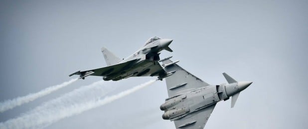 Avusturya Hava Kuvvetleri Eurofighter Typhoon savaş uçağı.