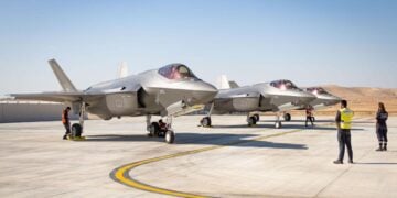 İsrail, üç F-35I Adir savaş uçağını daha teslim aldı