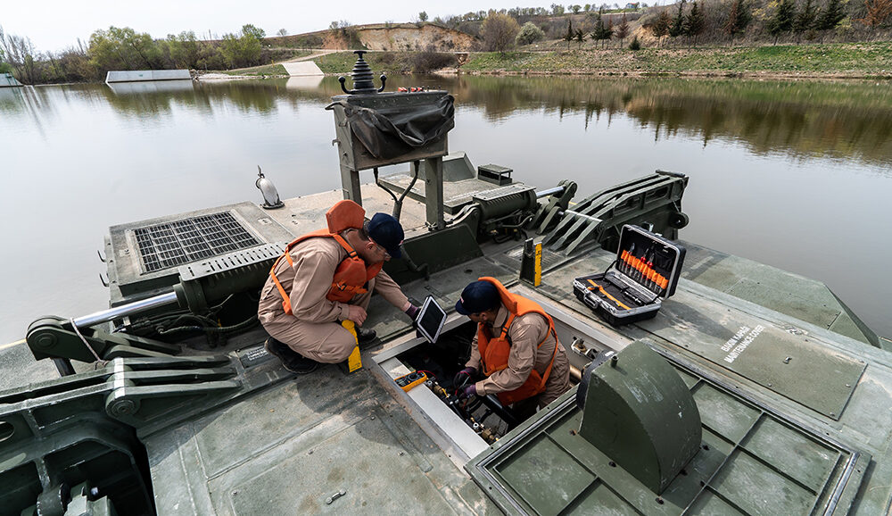 FNSS, 30 yıllık kullanıcılarını desteklemeye devam ediyor