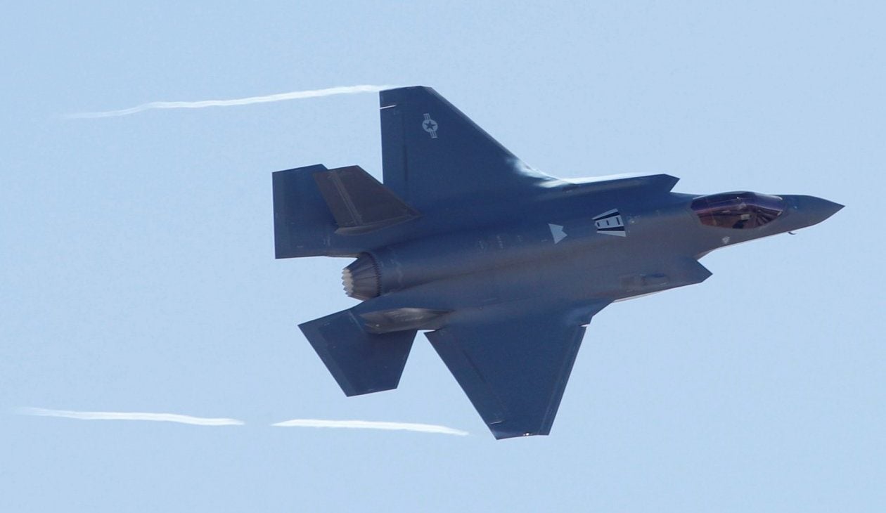 ABD Hava Kuvvetlerinden F-35A savaş uçağıyla ‘teyakkuz’ testi