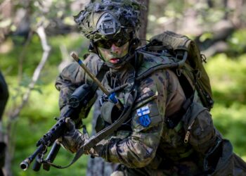 Finlandiya ve ABD’den savunmada iş birliği