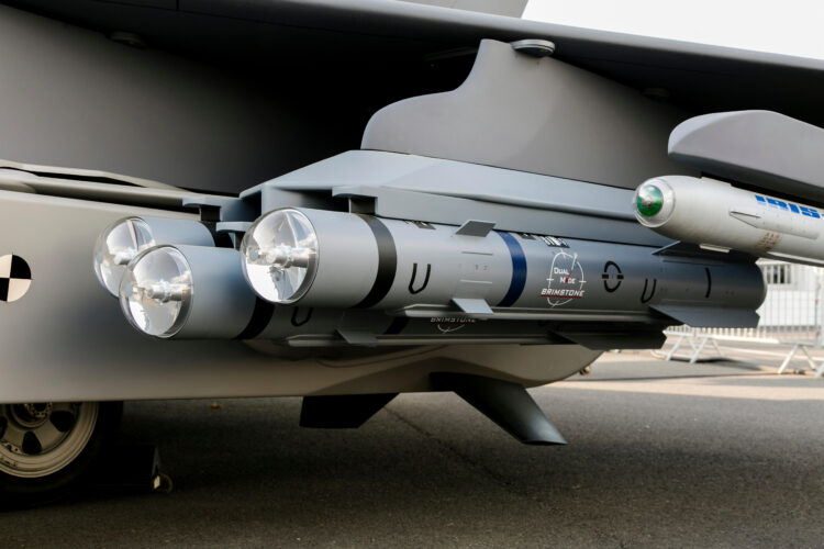 Almanya’nın Eurofighter savaş uçaklarına Brimstone füzesi