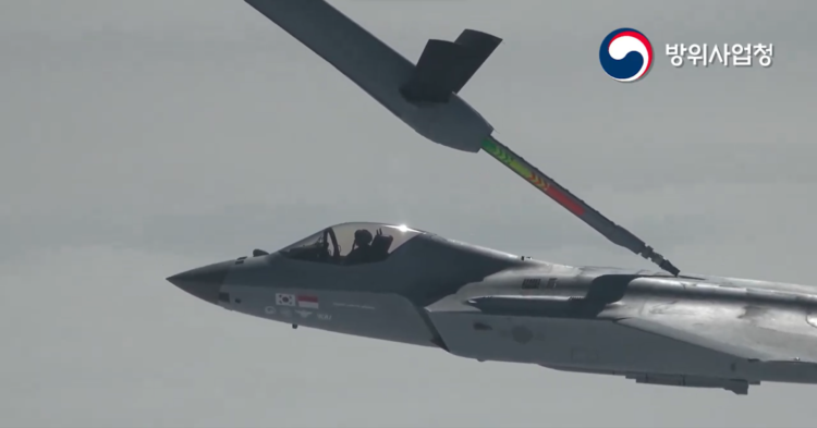 KF-21 savaş uçağının testleri sürüyor