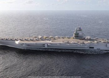 Fransa’dan yeni nesil uçak gemisi için ilk adım